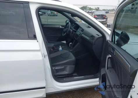 2024 Volkswagen Tiguan 2.0T Se R-Line Black из США, поврежденный, VIN 3VVCB7AX9RM112884